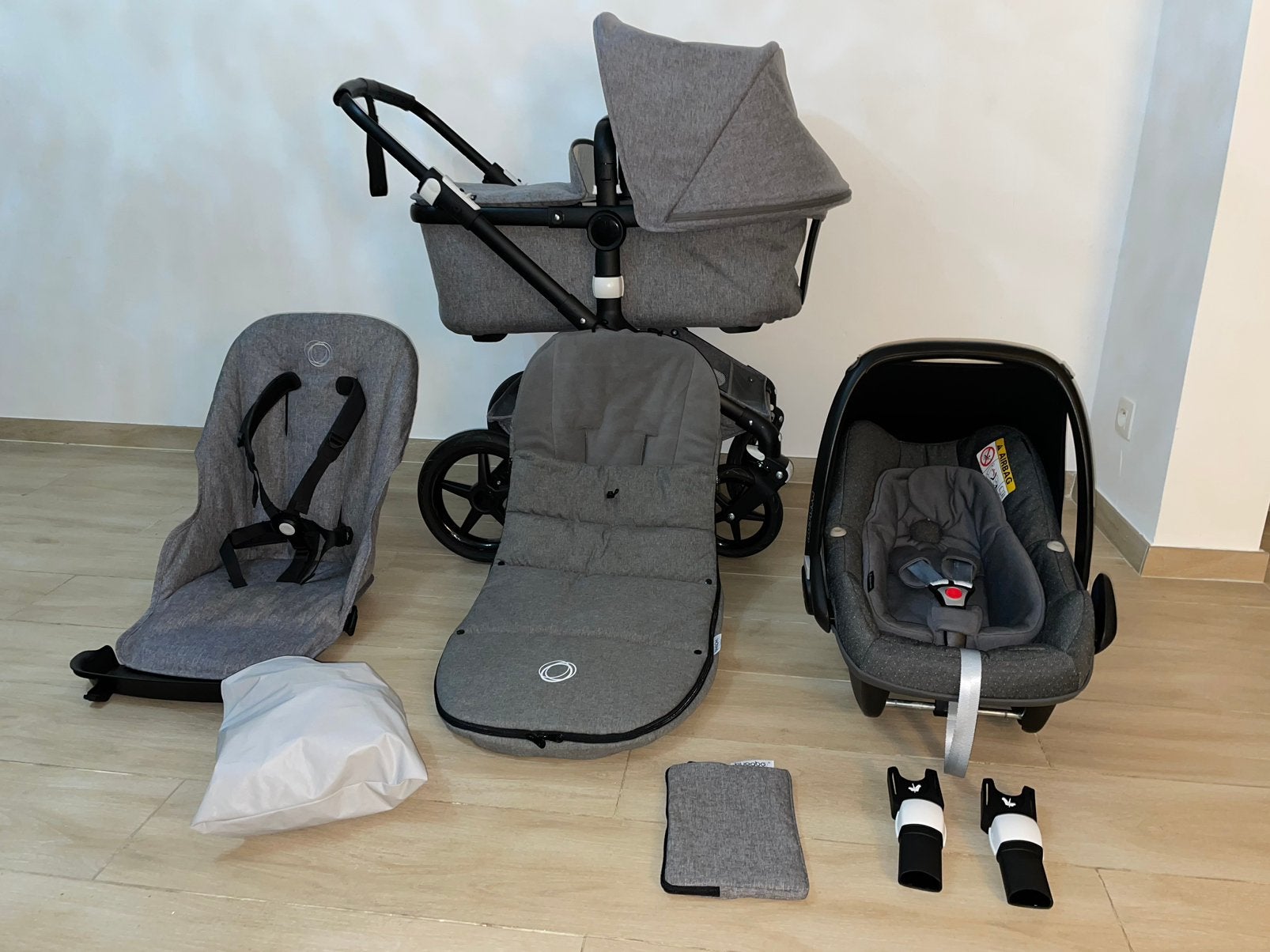 Bugaboo Fox 2 Complete Black / melange gray 3-in-1 Complete, Babygeluk, Ophalen of Verzenden, Zo goed als nieuw, W