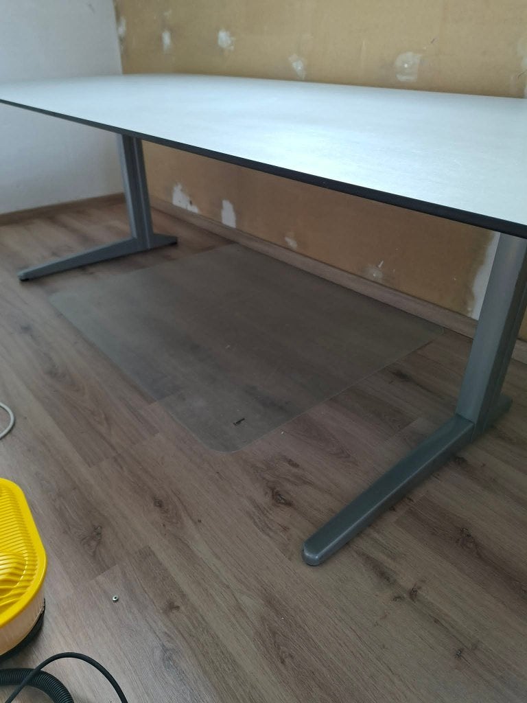 grote bureautafel Ahrend trespa, Huis en Inrichting, Woonaccessoires | Wandplanken en Boekenplanken, Ophalen, Gebruikt