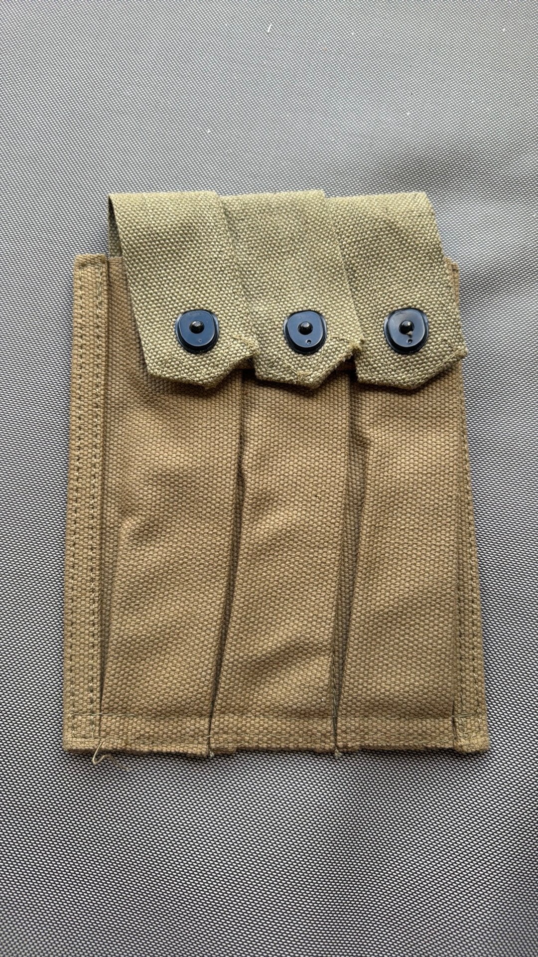 WW2 usmc thompson pouch (repro), Collections, Objets militaires | Seconde Guerre mondiale, Enlèvement ou Envoi