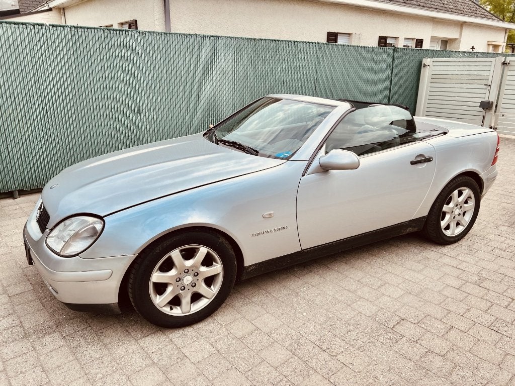 mercedes 230slk, Auto's, Automaat, Euro 5, Achterwielaandrijving, Zwart