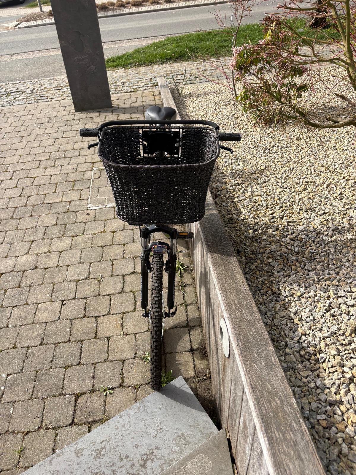Velo dame, Enlèvement, Comme neuf