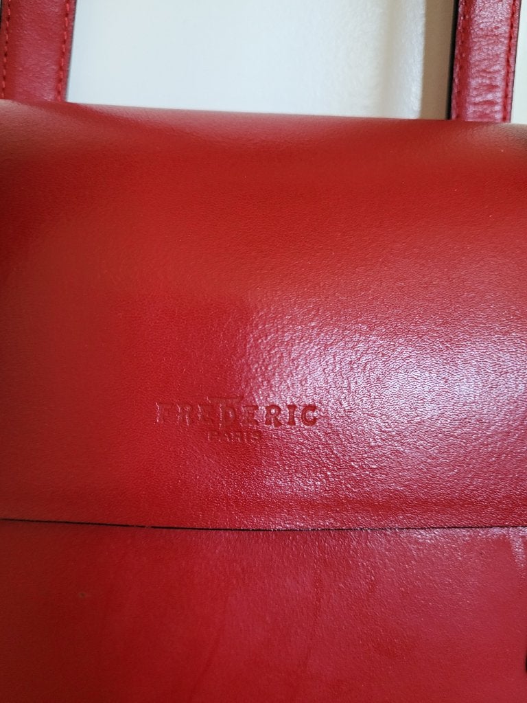 Sac à main dame cuir Fréderic Paris rouge ou beige, Bijoux, Sacs & Beauté, Enlèvement, Comme neuf, Beige, Sac à main