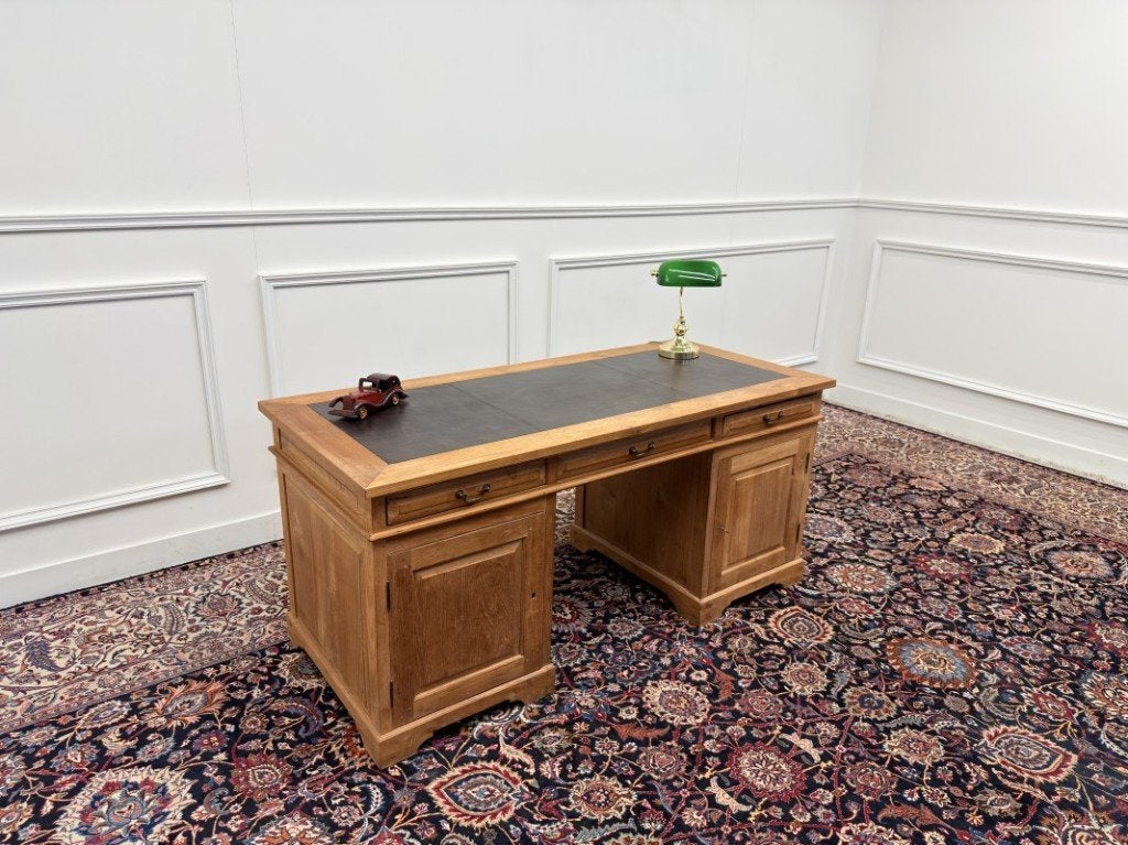 Klassiek Engels Teak Chesterfield Bureau, Antiek en Kunst, Ophalen