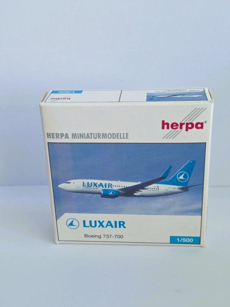Luxair Boeing 737-700., Enlèvement ou Envoi