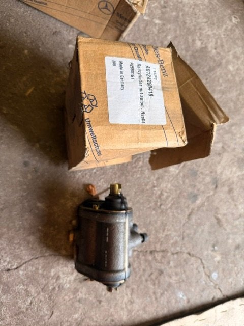 remcilinder A0124200418, Autos : Pièces & Accessoires, Enlèvement, Neuf, Mercedes-Benz, Freins et Entraînement