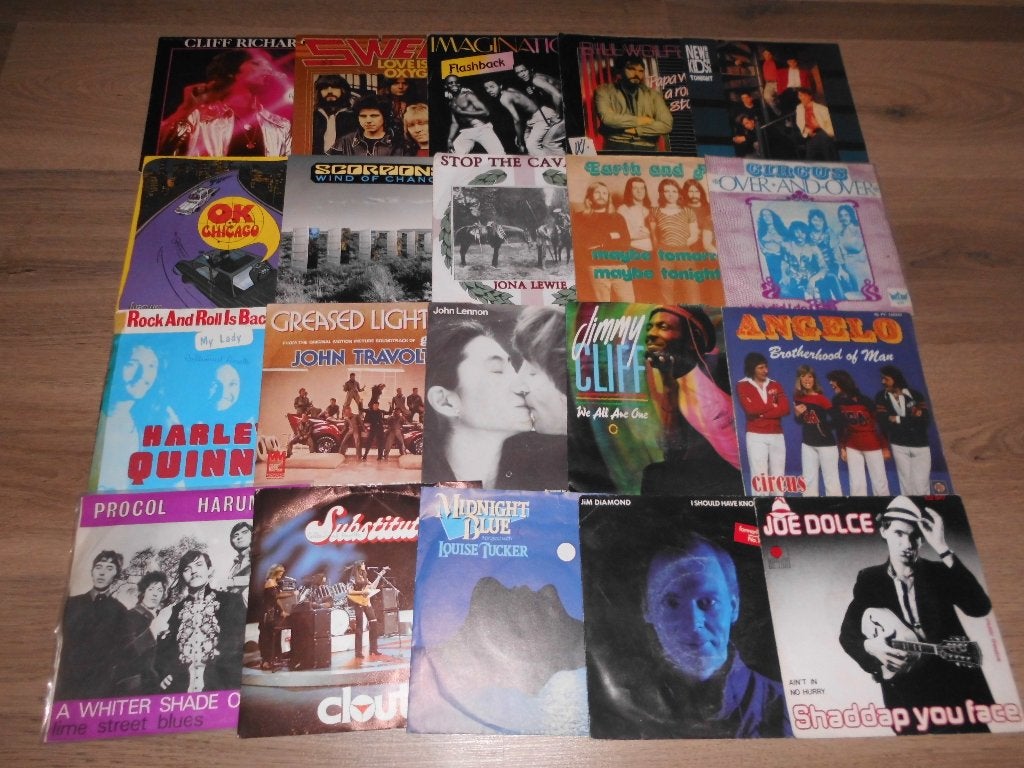 lot 20 x 45T 45 tours vinyles pop rock international, Enlèvement ou Envoi, Pop rock