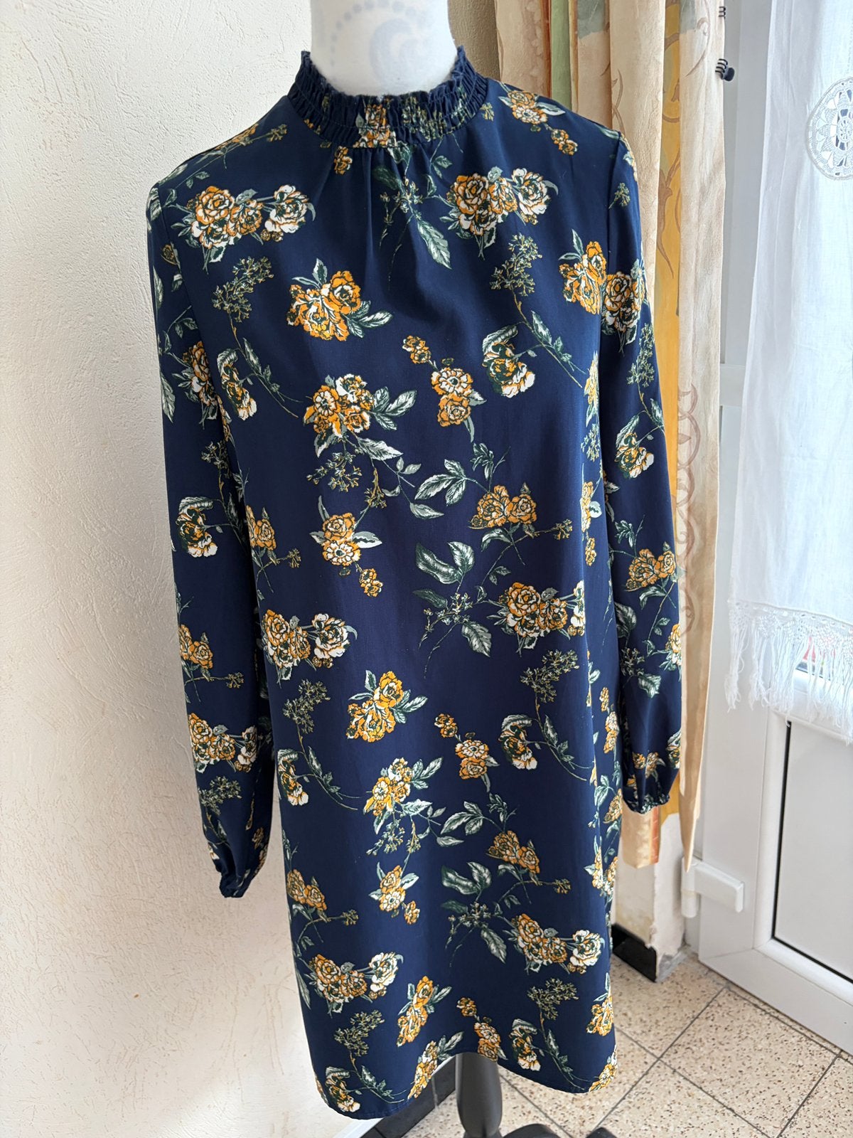 Soepele jurk met bloemenprint van Vero Moda — Maat S, Ophalen of Verzenden, Zo goed als nieuw, Blauw