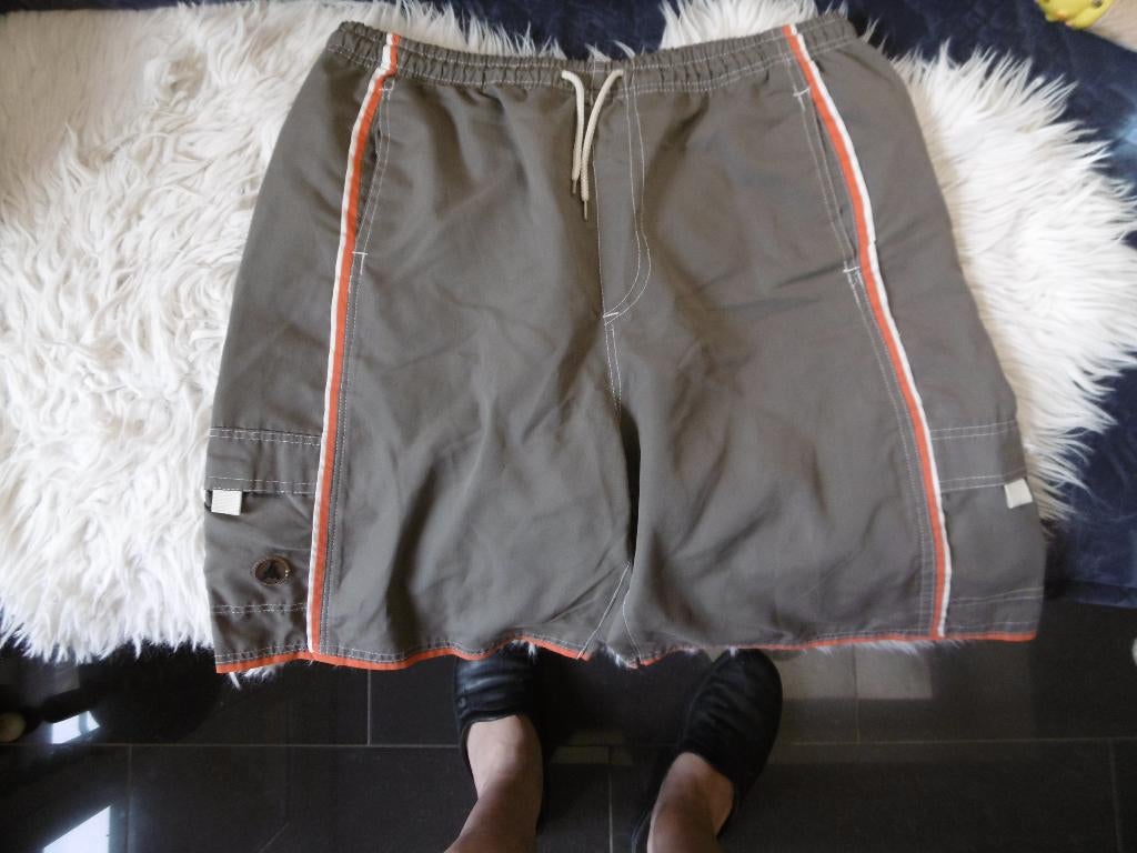 kledij heren (zwem)broek, XL merk "EB" bruin, Kleding | Heren, Bruin, Merk EB, Maat 56/58 (XL), Ophalen of Verzenden