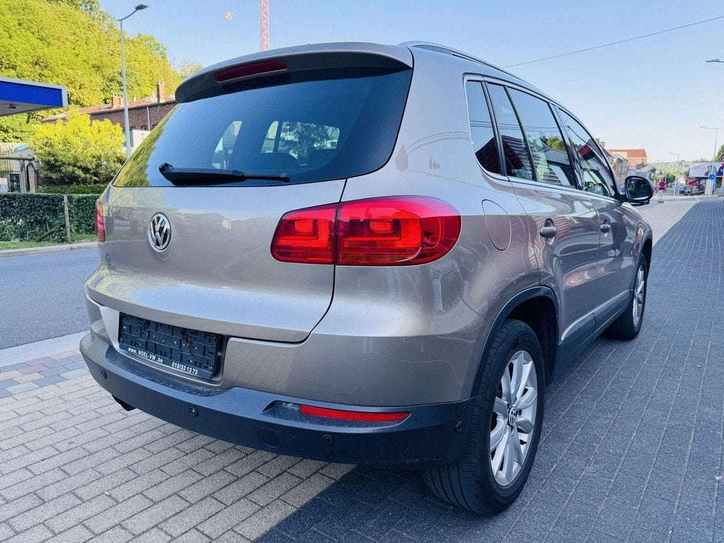 Volkswagen Tiguan Tiguan 2.0 CR TDi Sport, Autos, Volkswagen, Cuir, Euro 5, Entreprise, 5 portes