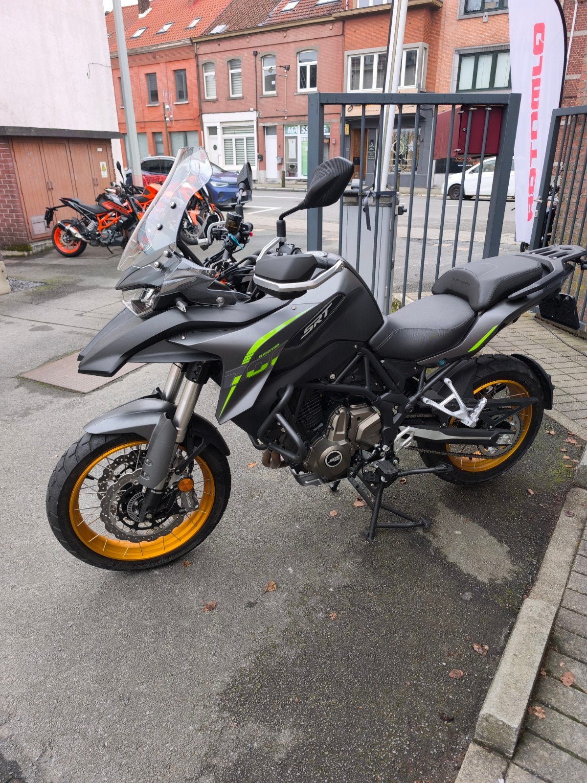 QJ 700 SRT 220KM, Enlèvement