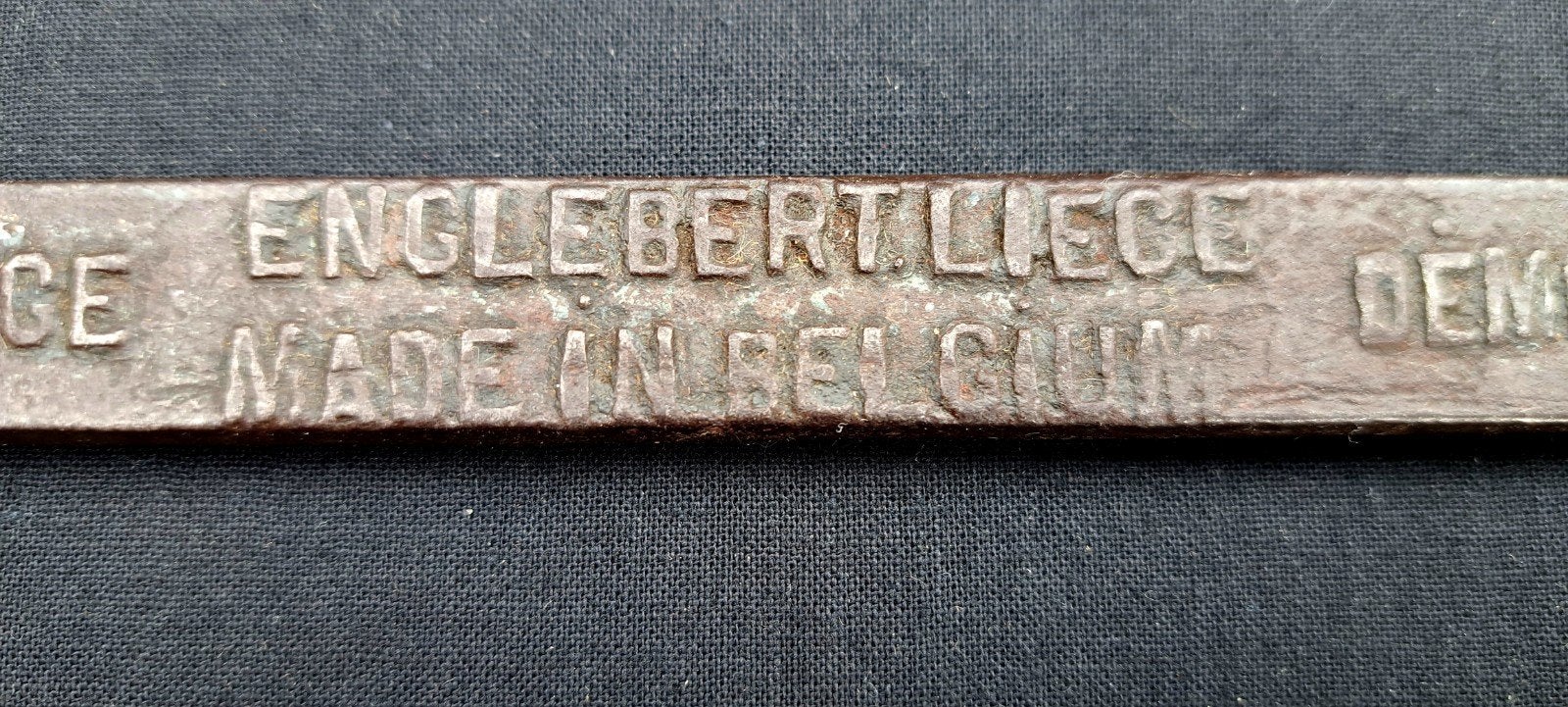 Très ancien démonte pneus belge ENGLEBERT Liège, Collections, Enlèvement ou Envoi