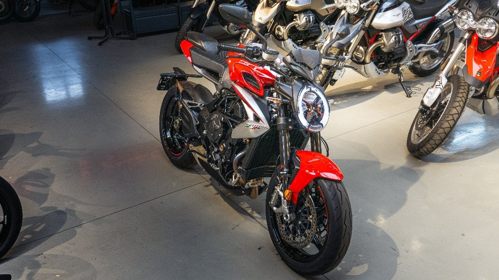 MV Agusta Brutale 800 RR Ottantesimo - directiemotor, Motorrijbewijs A, Meer dan 35 kW, 800 cc, Handgeschakeld