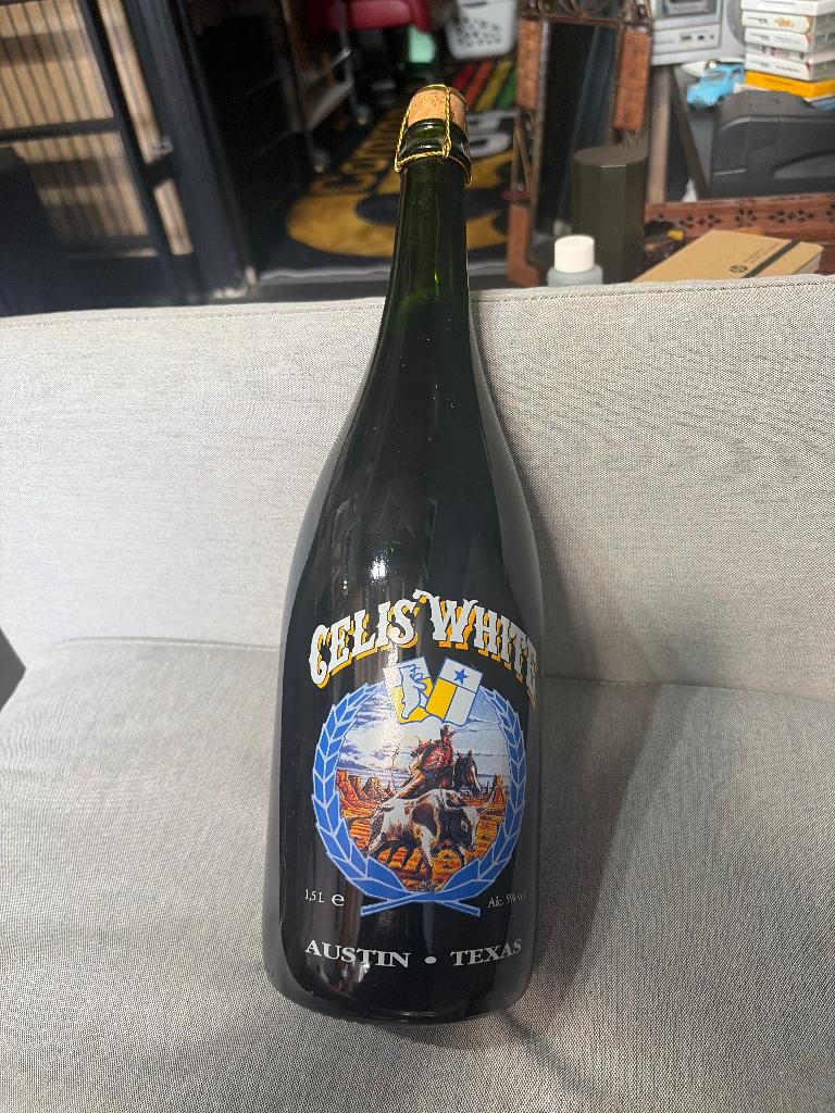 RARE Magnum  Édition Collector Austin Texas, Collections, Marques de bière, Neuf, Bouteille(s), Autres marques, Enlèvement ou Envoi