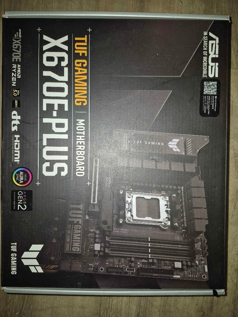 ASUS TUF GAMING X670E-PLUS Moederbord, Computers en Software, Ophalen, Zo goed als nieuw, ATX, DDR5