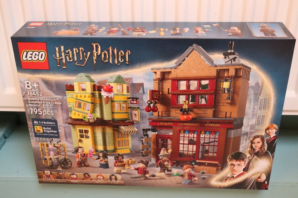 Lego Harry Potter 76452 Quiditch Store NIEUW, Lego, Ophalen of Verzenden, Complete set, Compleet