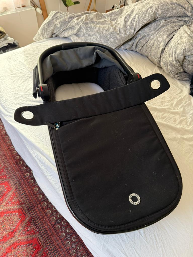 Maxi Cosi nacelle a donner, Enfants & Bébés, Avec nacelle, Enlèvement, Utilisé, Poussette