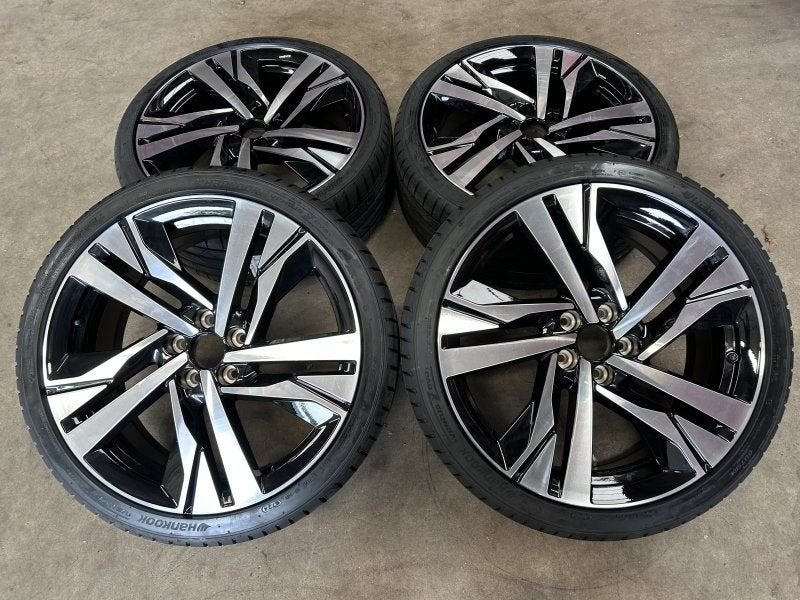 19 inch originele velgen + zomerbanden Peugeot 308, Auto-onderdelen, 19 inch, -, -, Banden en Velgen