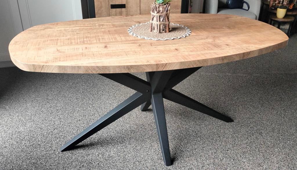 Mango tafel, Ophalen, Zo goed als nieuw, Ovaal