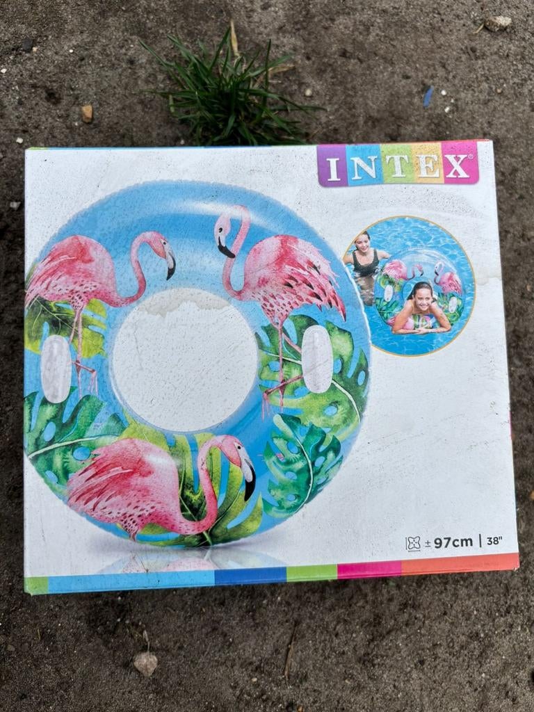 Allerlei opblaasbare speelgoed voor zwembad, Ophalen