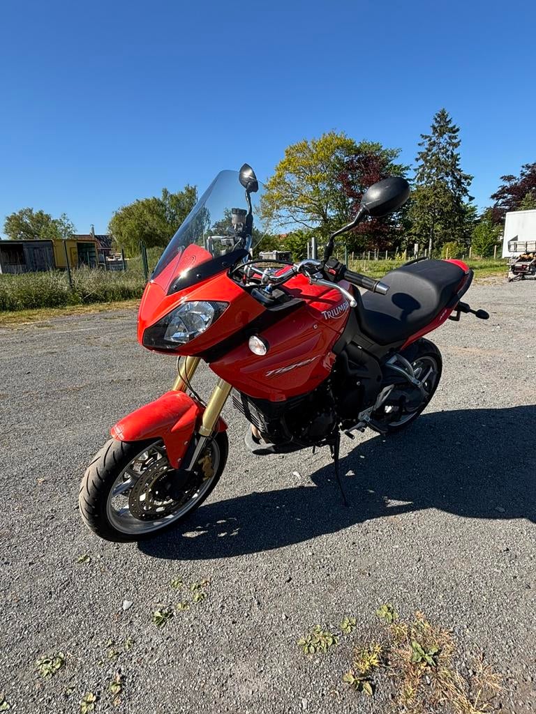 Triumph Tiger 1050 (oranje) 2007 – 72 dkm 115 pk ABS  2 keys, Motos, Motos | Triumph, Particulier, Tourisme, plus de 35 kW, 3 cylindres