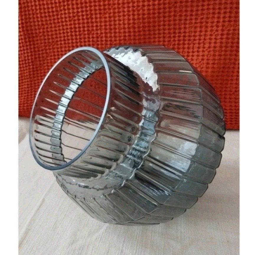 Vase translucide gris, Huis en Inrichting, Ophalen, Grijs