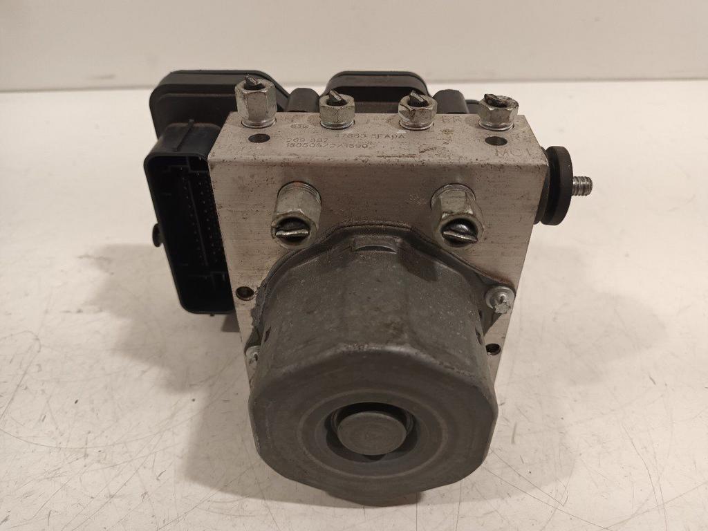 Abs pomp Nissan Micra, Onderdelen@venauto.nl, Van der Ven Autorecycling B.V., Ettenseweg 76, 4706 PB Roosendaal, The Netherlands