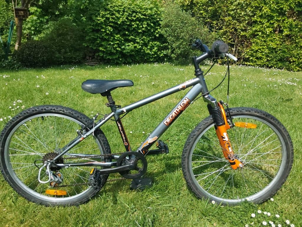 Vélo Garçon Decathlon 24” (de 8ans a 11ans) EN SUPER ÉTAT, Enlèvement