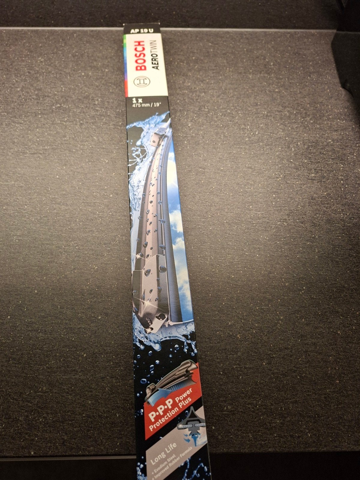Nieuwe ruitenwisser Bosch aerotwin AP19U., Ophalen of Verzenden, Nieuw