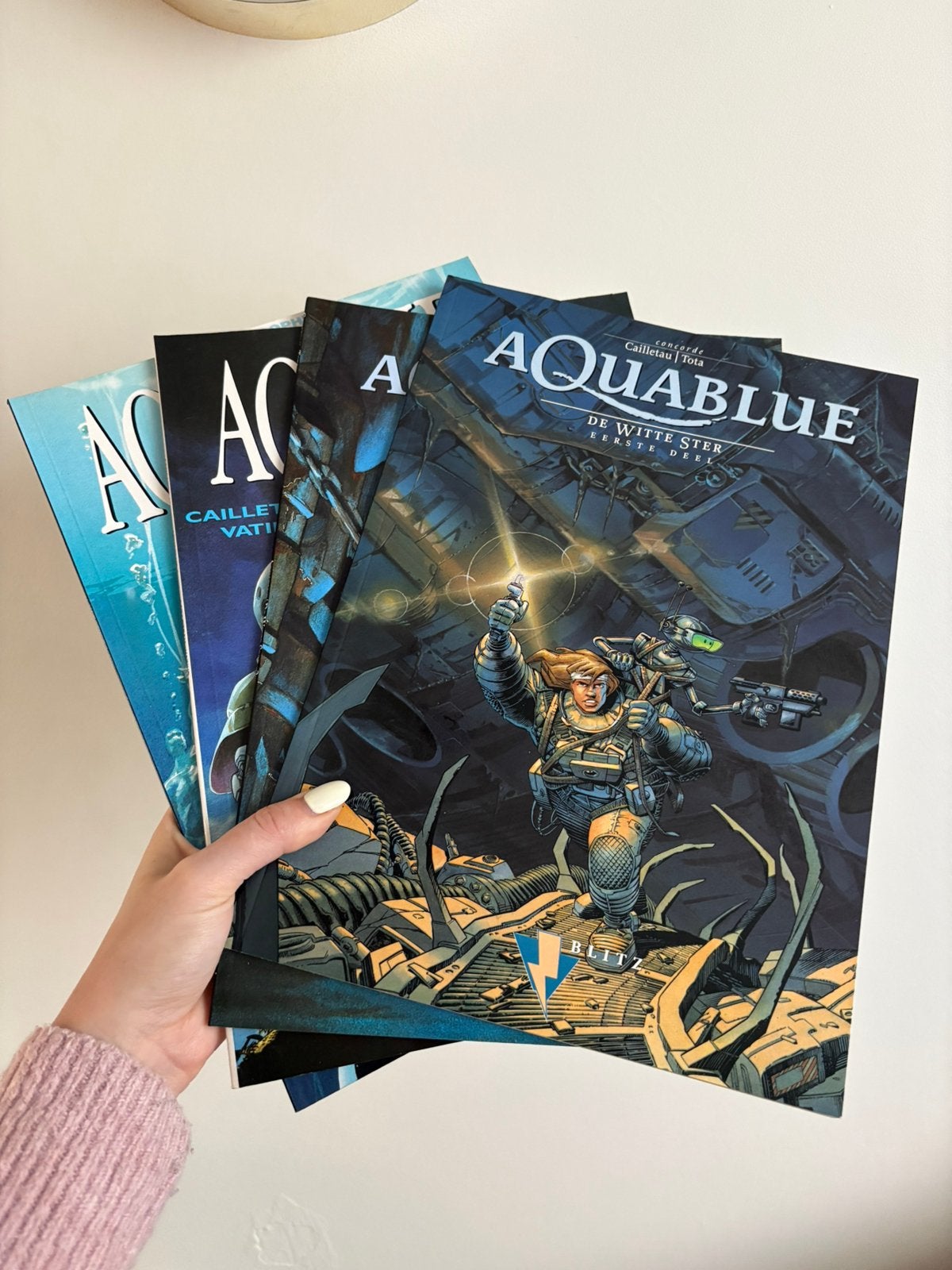 4 strips aquablue, Livres, Enlèvement ou Envoi, Comme neuf