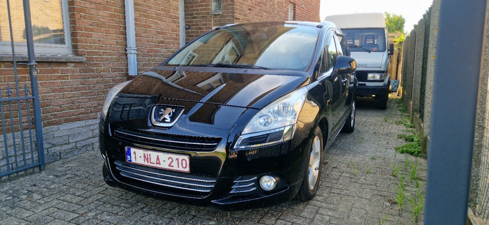 Peugeot 5008 Leder-Clim-Pano-Automatic, Auto's, Renault, Particulier, Overige modellen, ABS, Airbags, Alarm, Automatische klimaatregeling
