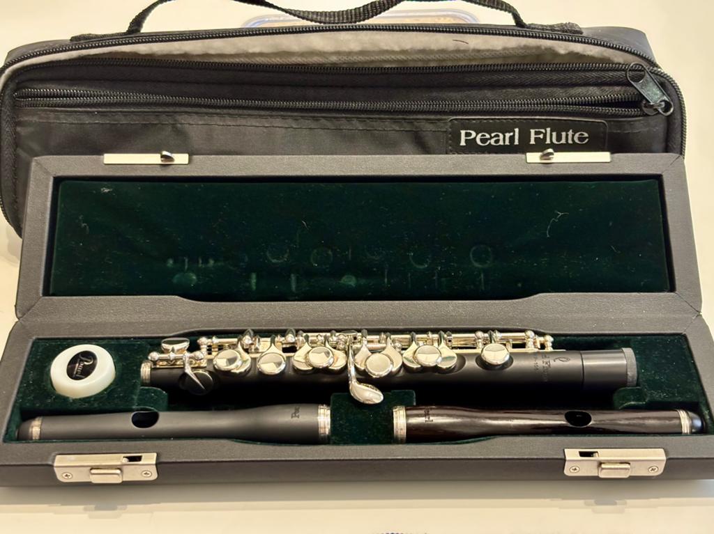 Pearl 105E Piccolo incl extra grenadilla kopstuk, Muziek en Instrumenten, Blaasinstrumenten | Dwarsfluiten en Piccolo's, Ophalen