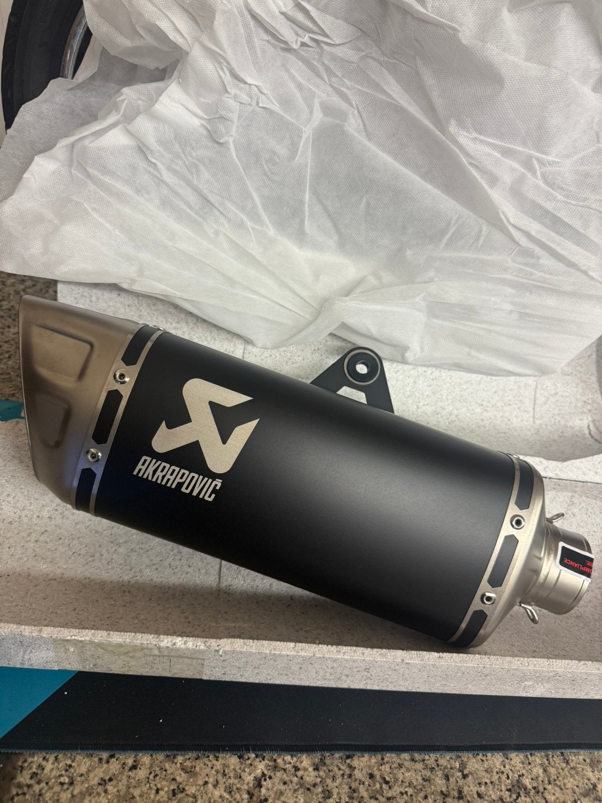 Akrapovic Racing lijn Titanium Suzuki GSX-8S 8R 8T 8TT 2026, Motoren, Ophalen, Nieuw