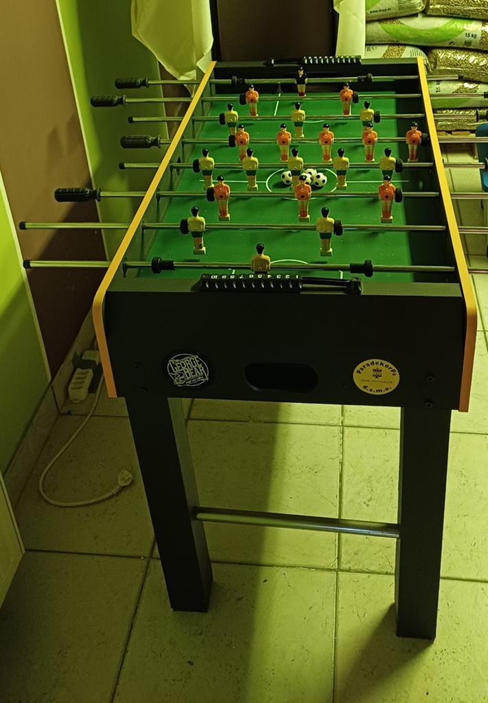 Kickertafel kinderen, Ophalen