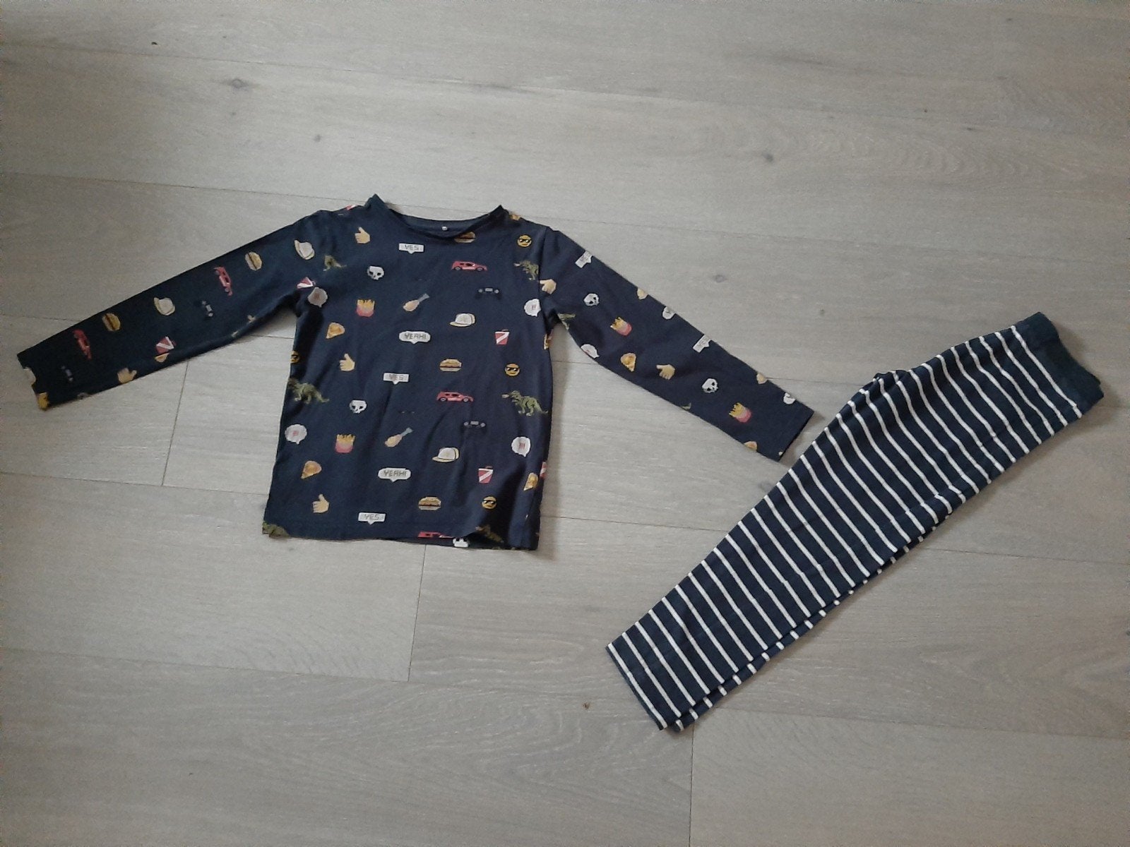 pyjama jbc 128, Kinderen en Baby's, Ophalen of Verzenden