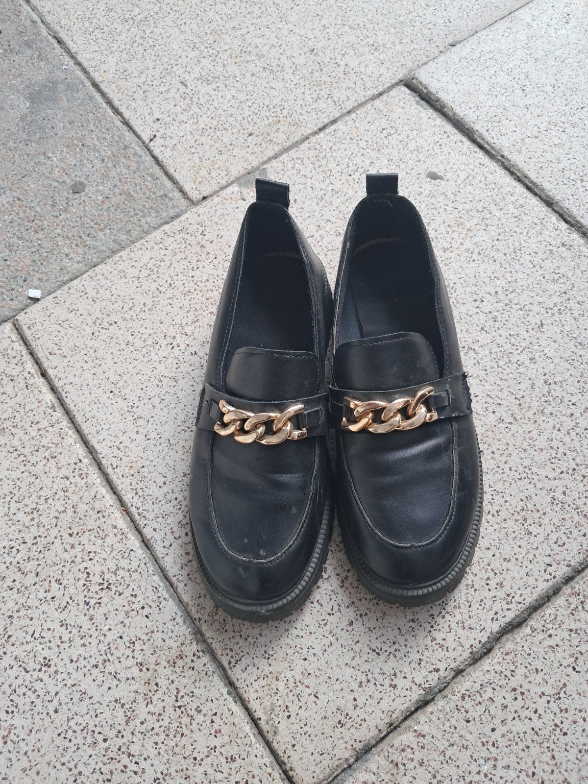 Schoen van miesje maat  40, Ophalen