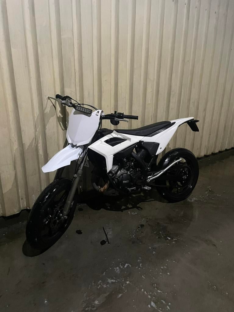 Beta rr50 2023, Enlèvement, Comme neuf
