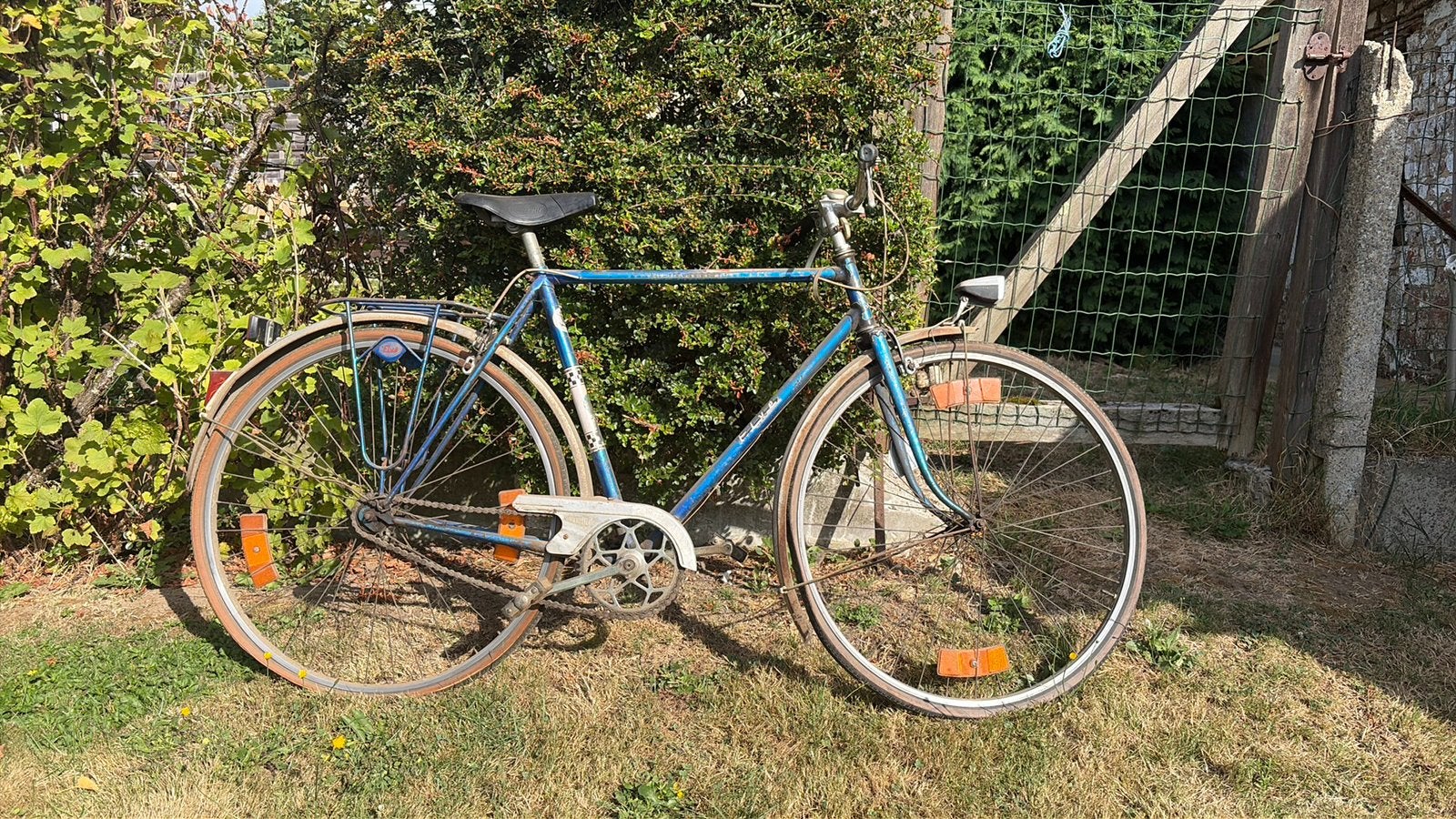 Vintage Blauwe Stadsfiets – Stevige Klassieke Fiets, 59 cm of meer, Ophalen, Velgrem, Jaren '60 of nieuwer
