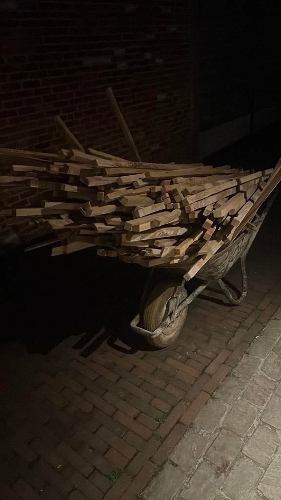 Aanmaakhout, Ophalen