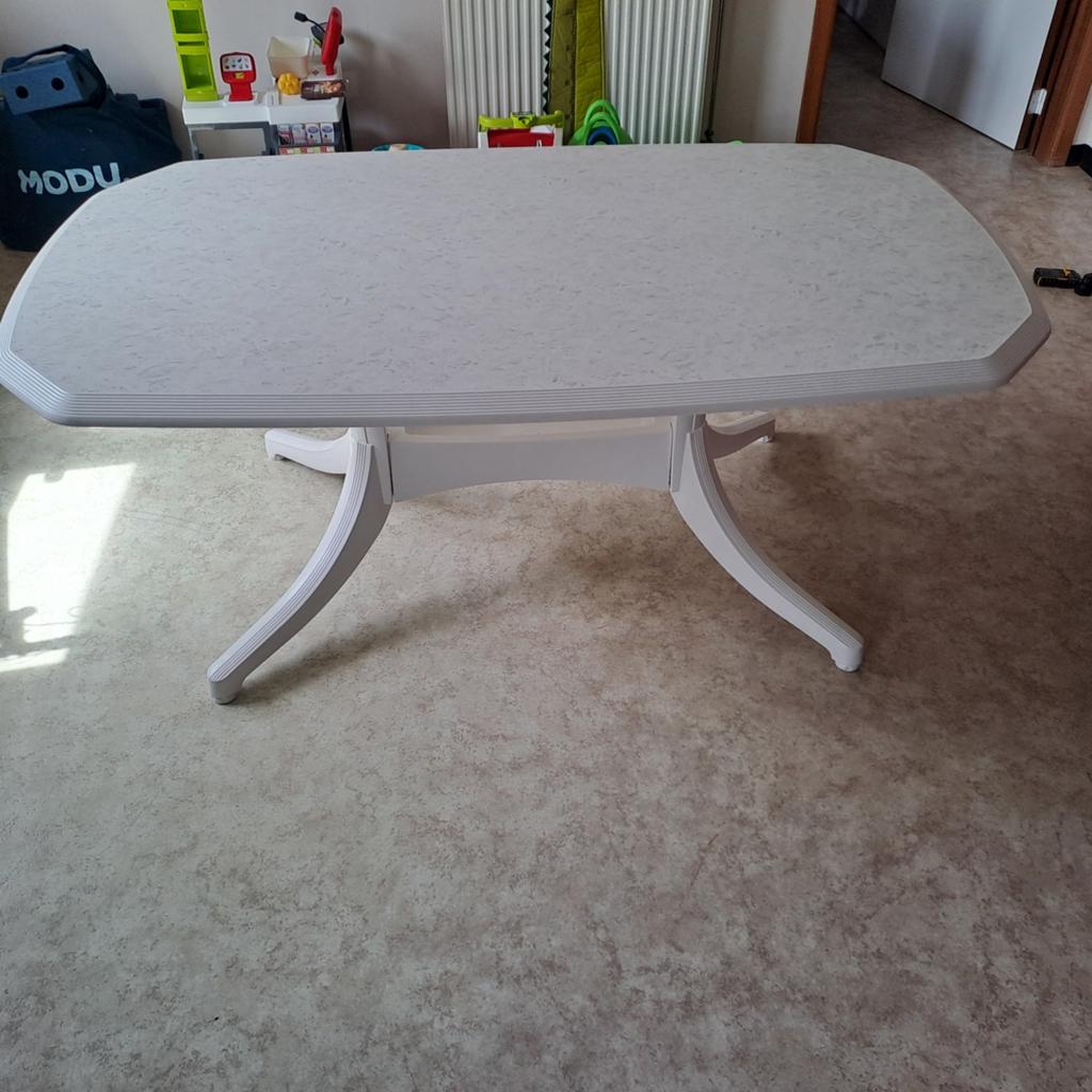 Tuintafel, Tuin en Terras, Ophalen