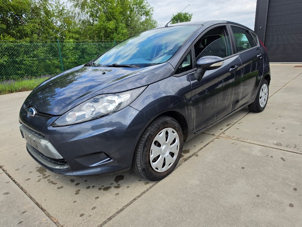 Ford Fiesta 1.2i 5 Deurs Airco Gekeurd + Garantie, Elektrische ramen, Bedrijf, Euro 4, Zilver of Grijs