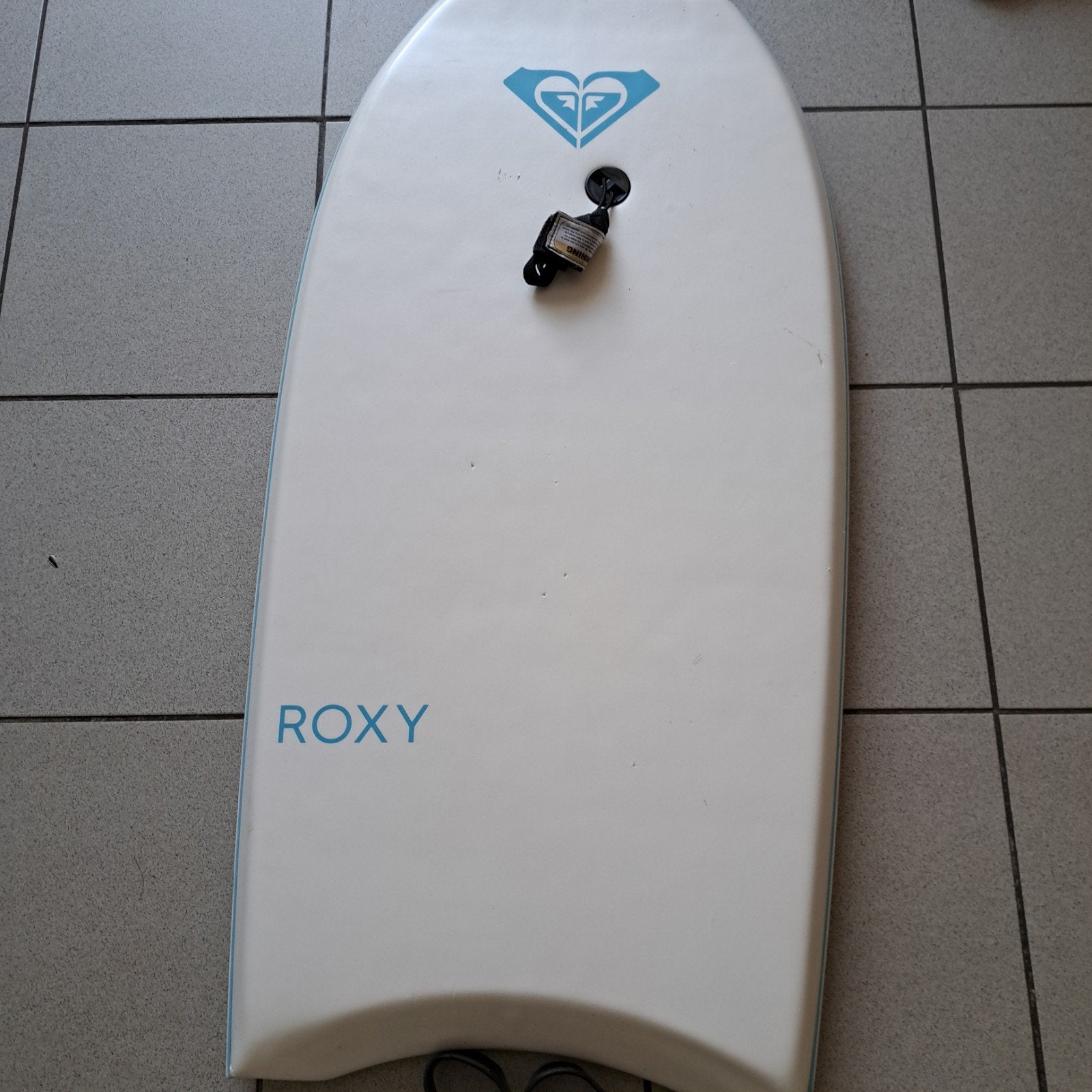 Roxy bodyboard maat 40, Enlèvement