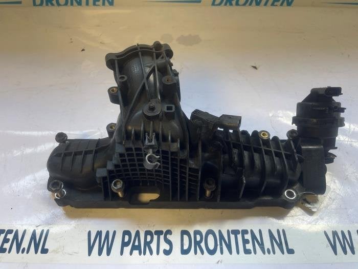 Inlaatspruitstuk van een Volkswagen Transporter, Gebruikt, -, Volkswagen, -