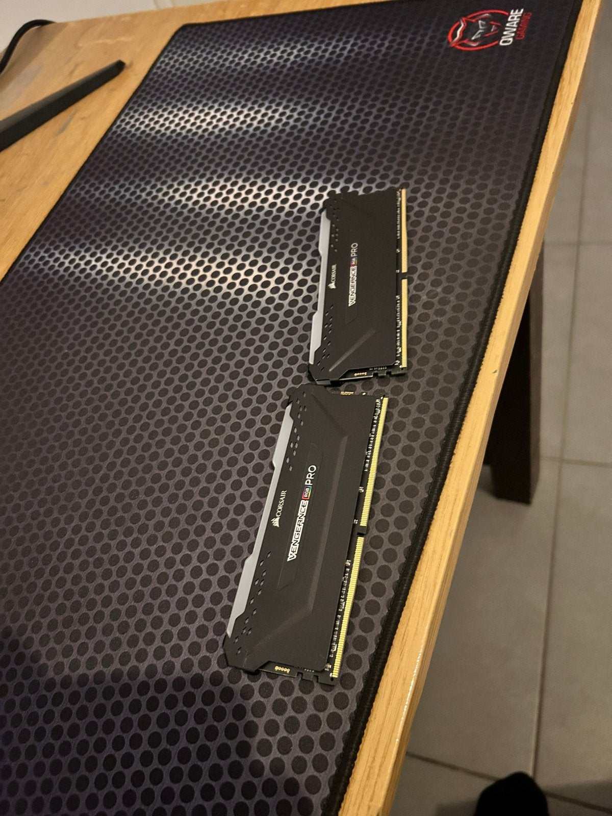 corsair ddr4 vengeance rgb pro 2x8gb 3200, Computers en Software, RAM geheugen, Ophalen, Gebruikt, DDR4, Desktop