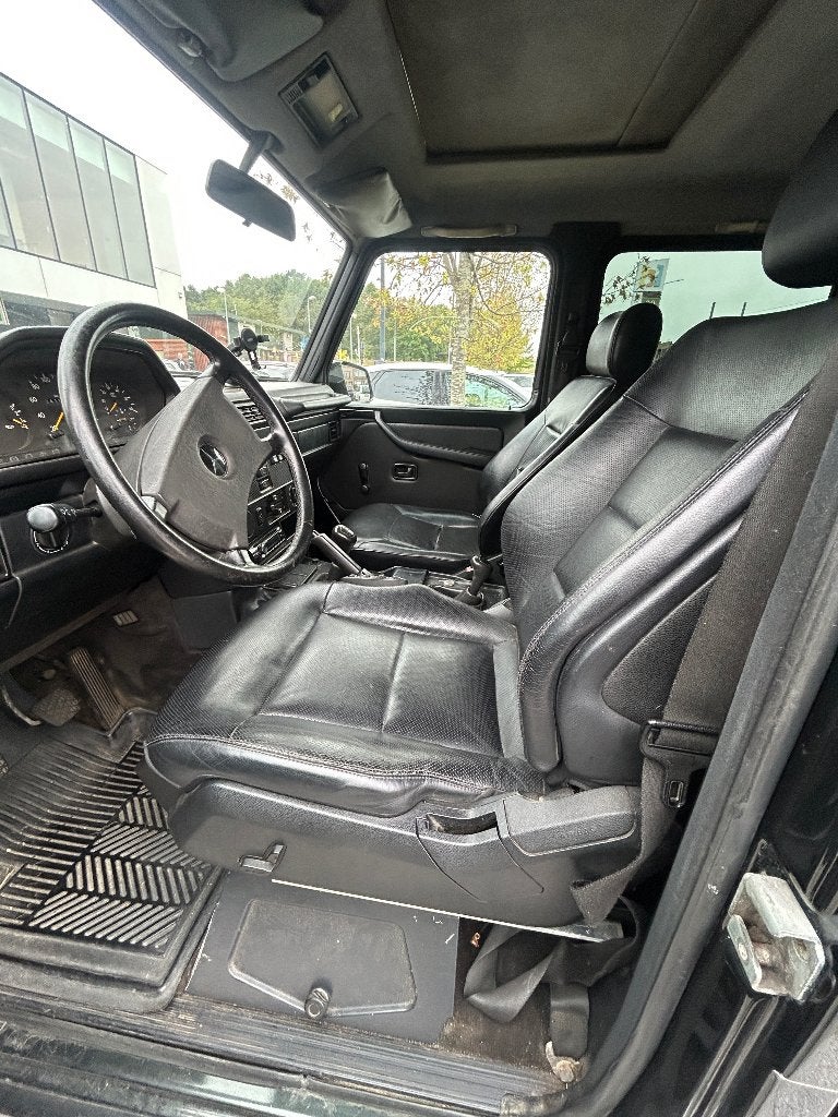 Oldtimer Mercedes G300 diesel, foto 9