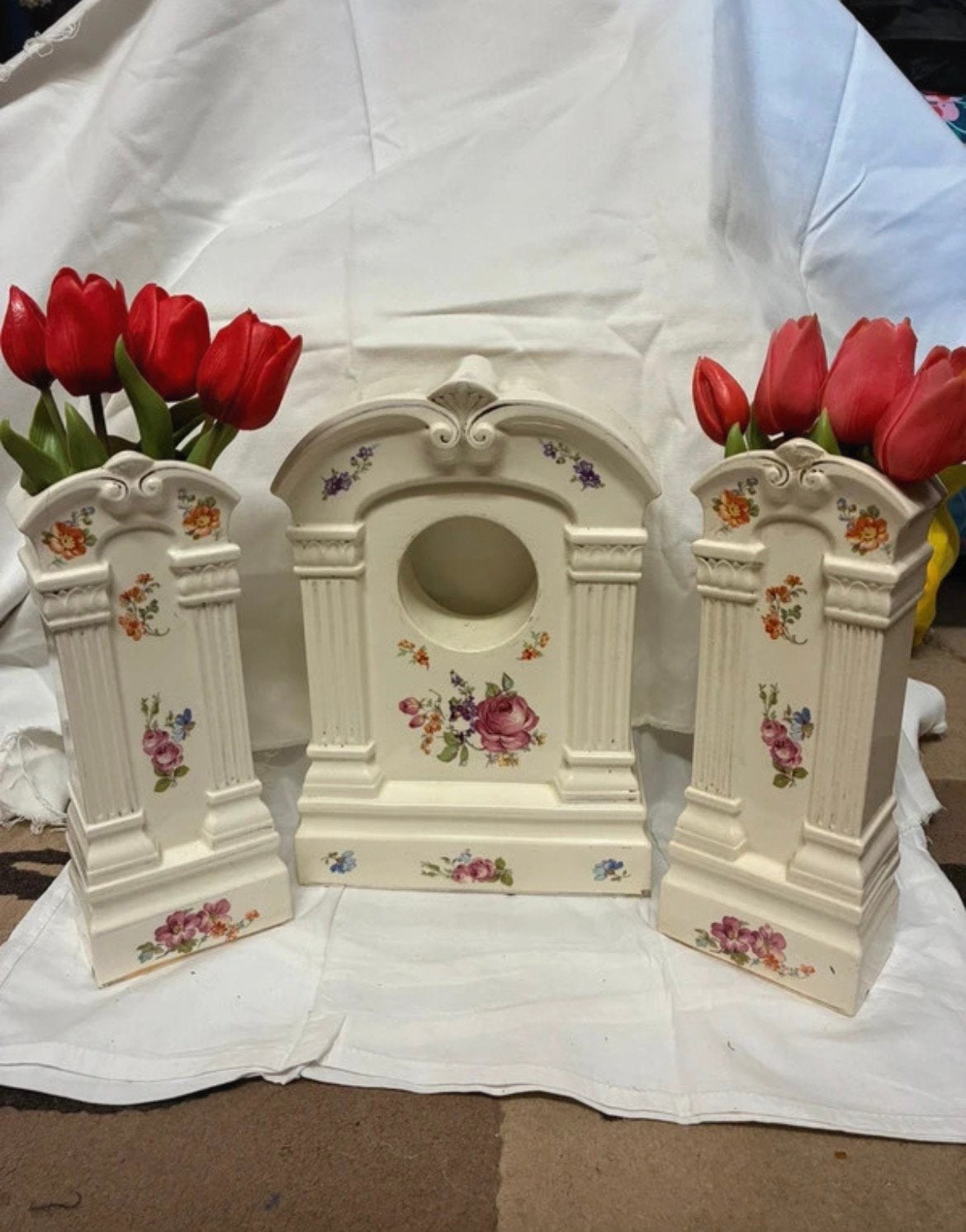 Driedelige Schouwgarnituur – Villeroy & Boch Septfontaines, Antiek en Kunst, Ophalen