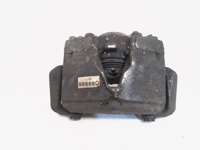 Etrier de frein (pince) avant droit d'un Audi A4, -, 3 mois de garantie, Audi, Utilisé