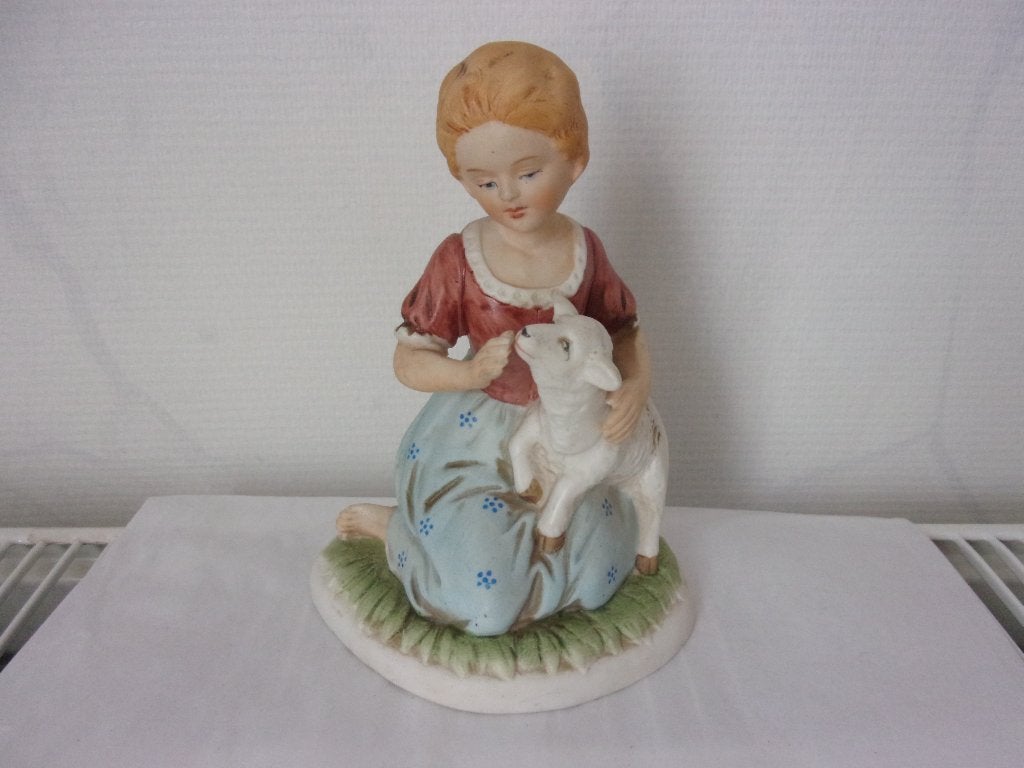 bibelot fillette et son agneau, Ophalen of Verzenden