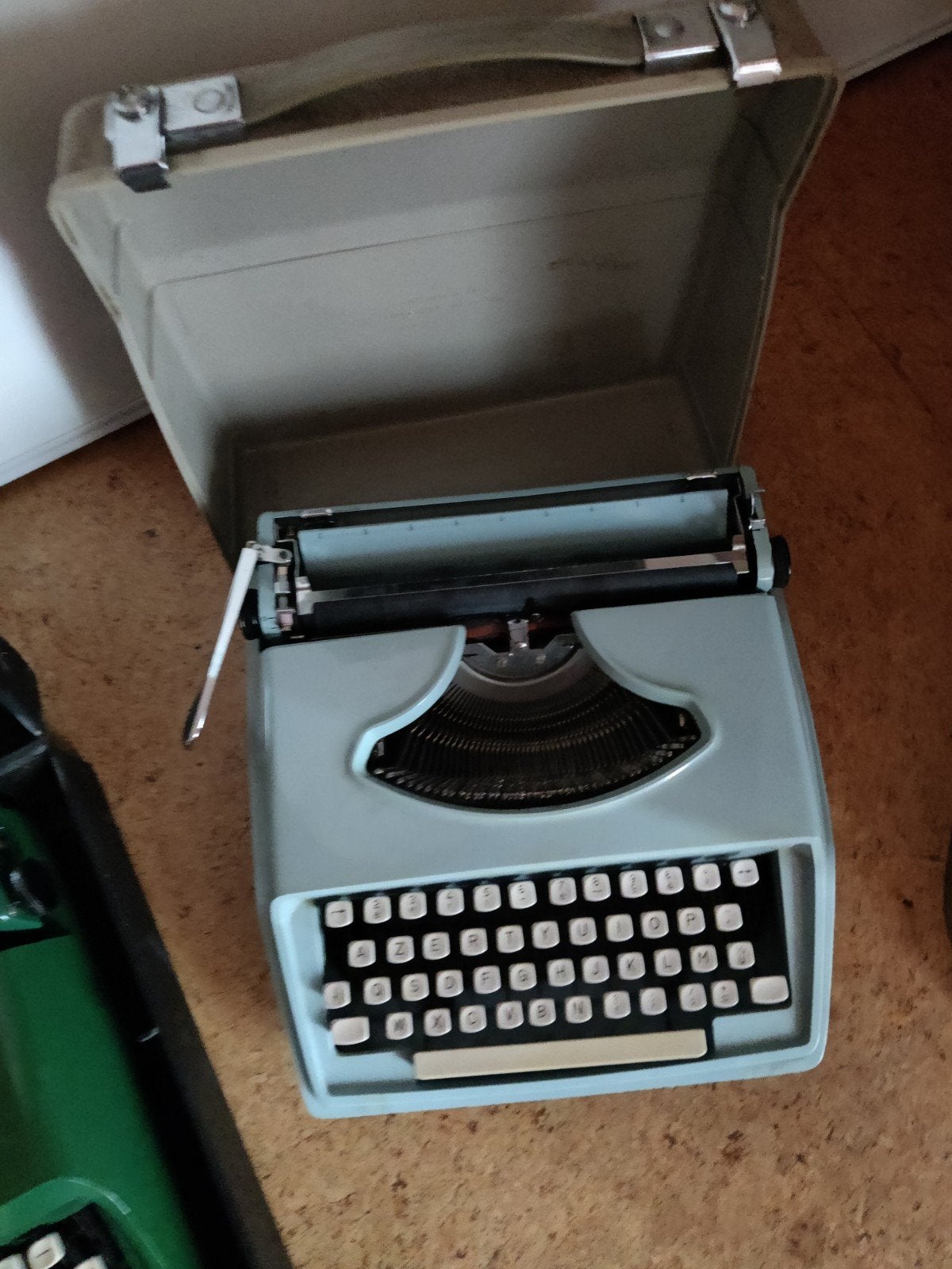 Twee Vintage Remington draagbare typemachine met koffer – AZ, Enlèvement