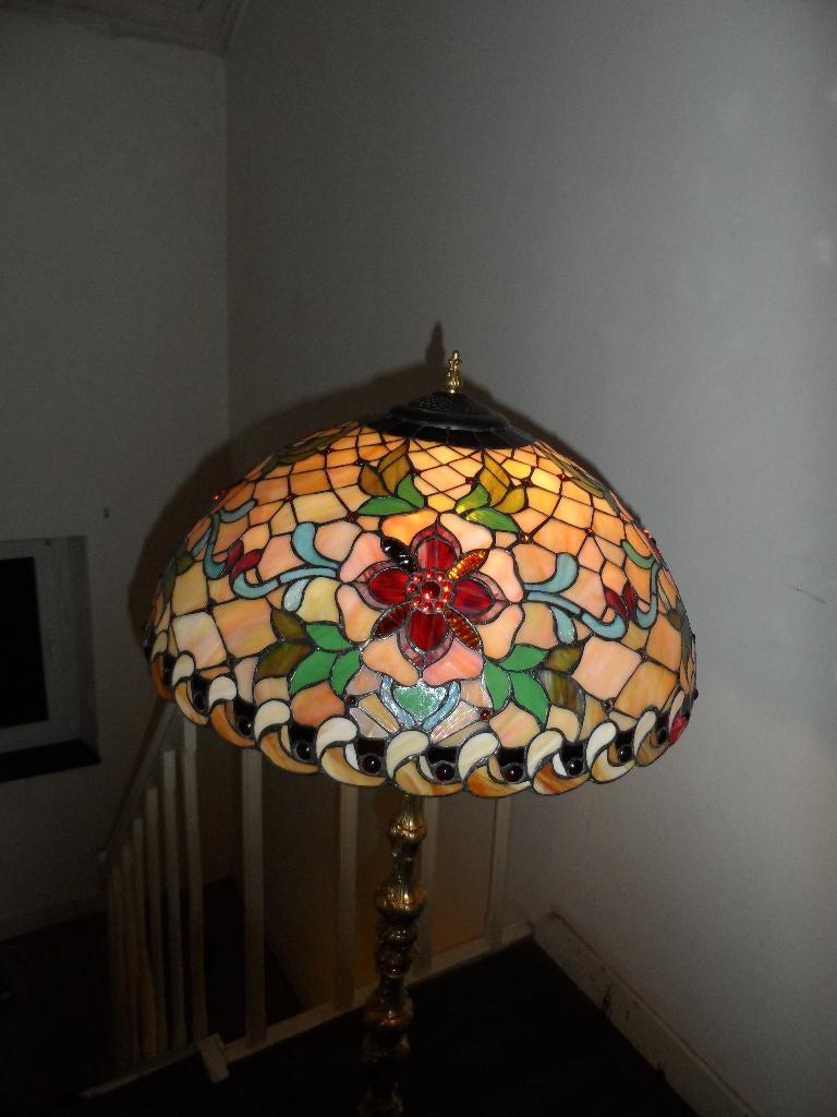 Tiffany vloerlamp 1,42m, Ophalen