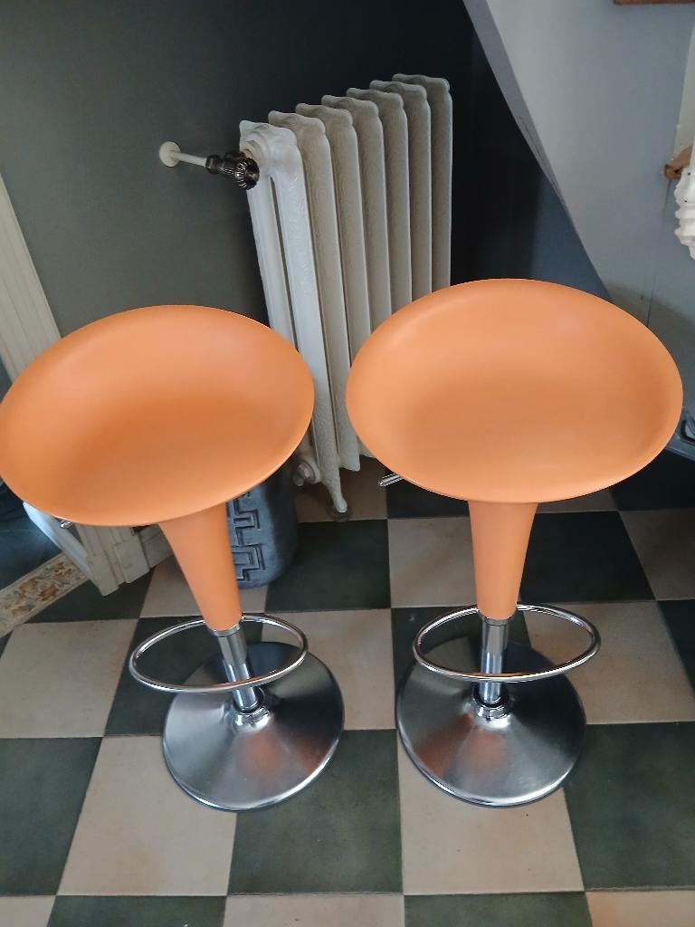 Magis Mombo oranje krukjes, Ophalen, In hoogte verstelbaar